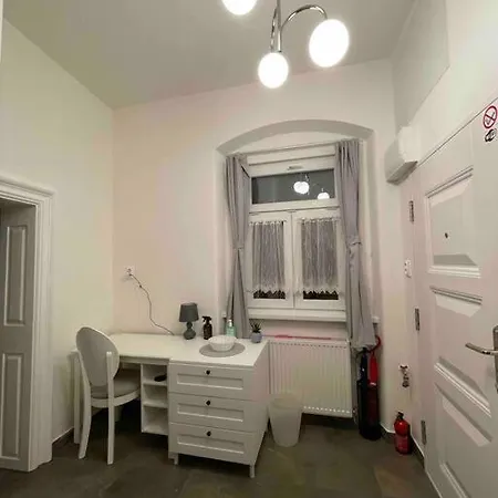 Διαμέρισμα Good Old Times Μπρατισλάβα