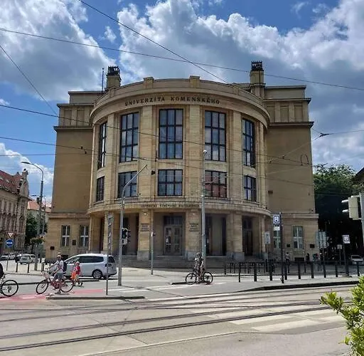 Good Old Times Apartment *